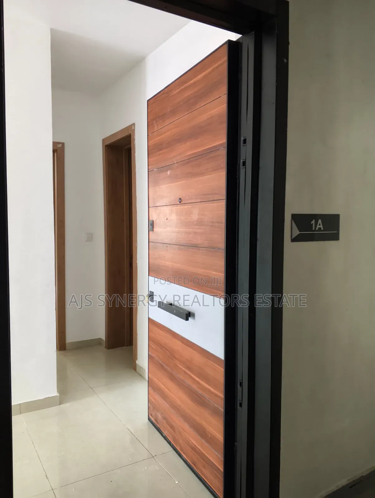 3bdrm Apartment in Behind Evercare, Lekki Phase 1 for sale in Lekki Phase 1