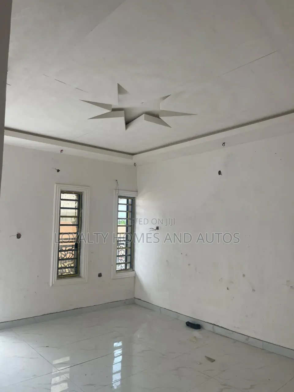 4bdrm Duplex in Alaka Estate for sale in Alaka Estate