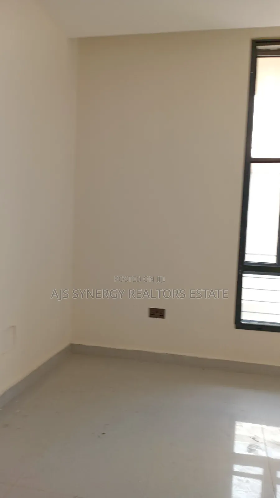 2bdrm Apartment in Off Admiralty Way, Lekki Phase 1 for sale in Lekki Phase 1
