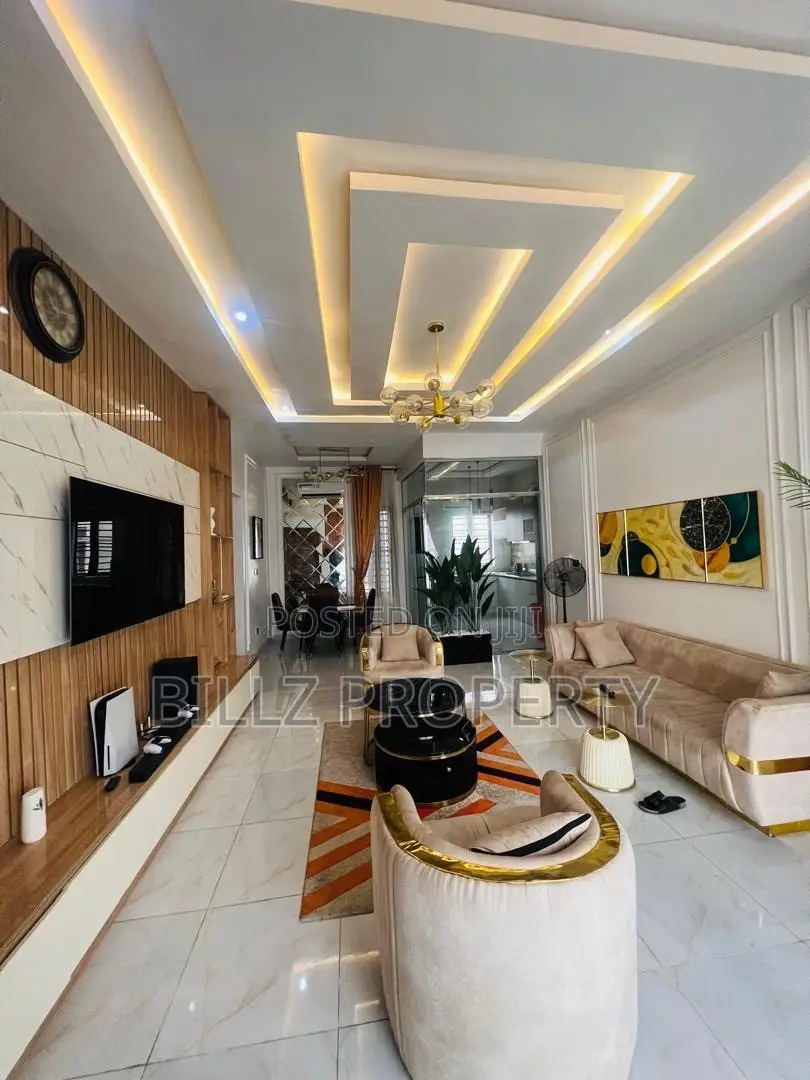 Furnished 2bdrm Apartment in Dr Gbadamosi, Agungi for rent in Agungi