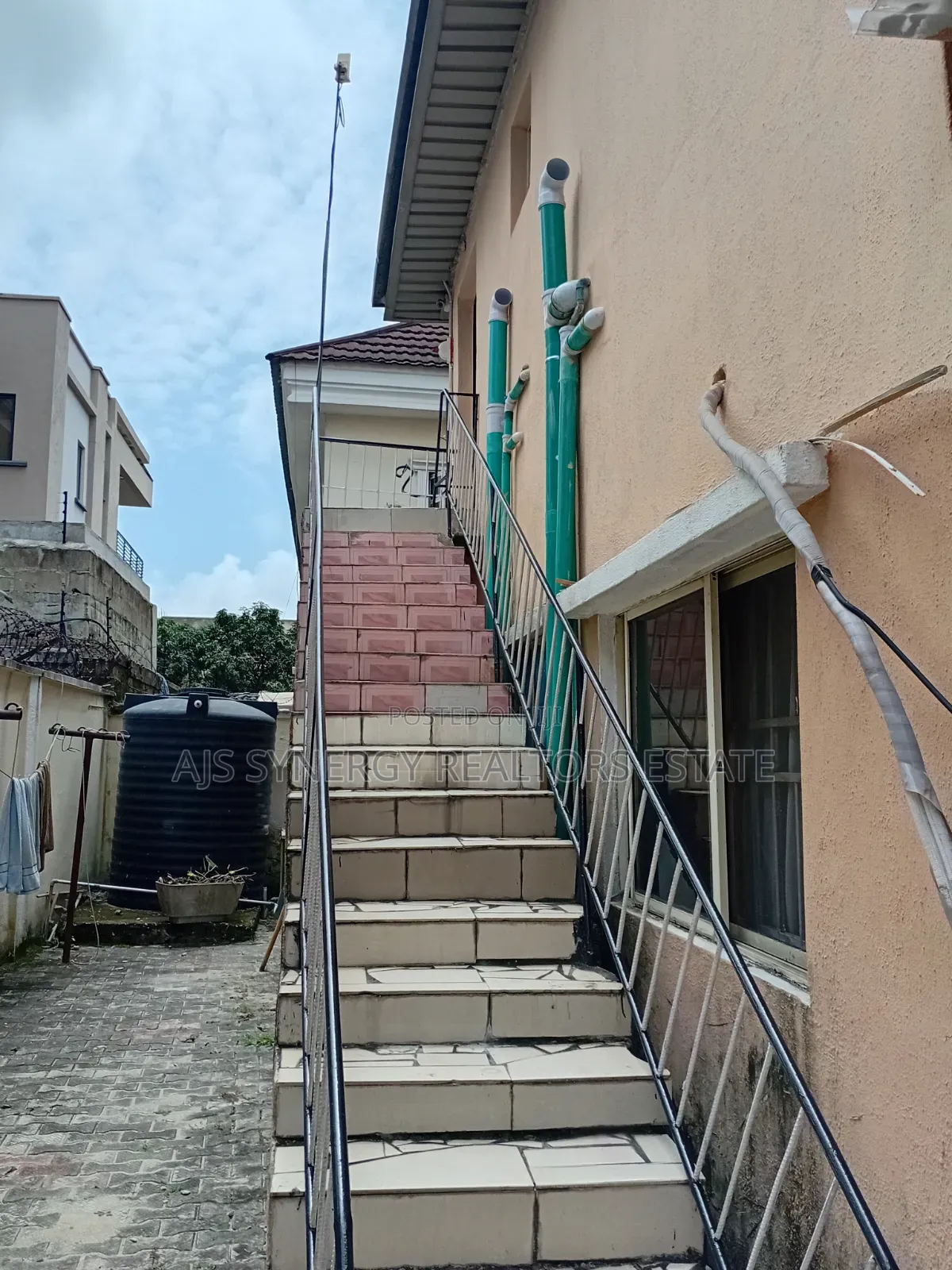 2bdrm Apartment in Lekki Phase1 for rent in Lekki Phase 1