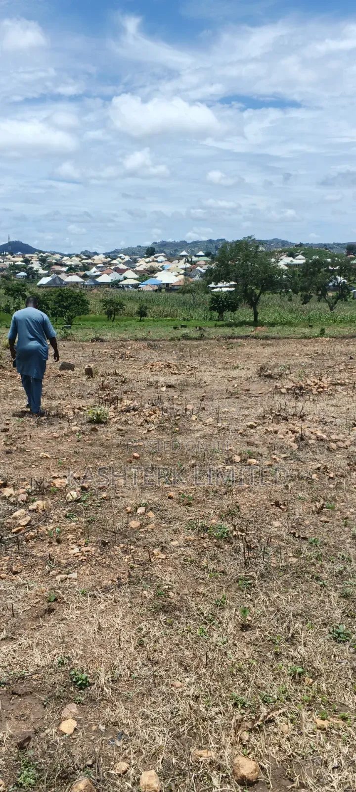 Land for Sale in Bwari, Abuja in Bwari / Bwari