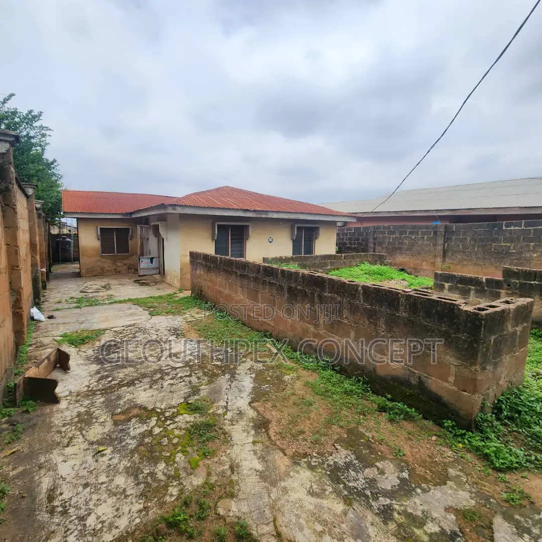 2bdrm Block of Flats in Akobo for sale in Akobo