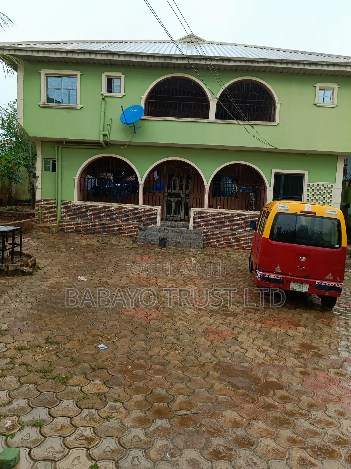 9bdrm Block of Flats in Benin City for sale in Benin City