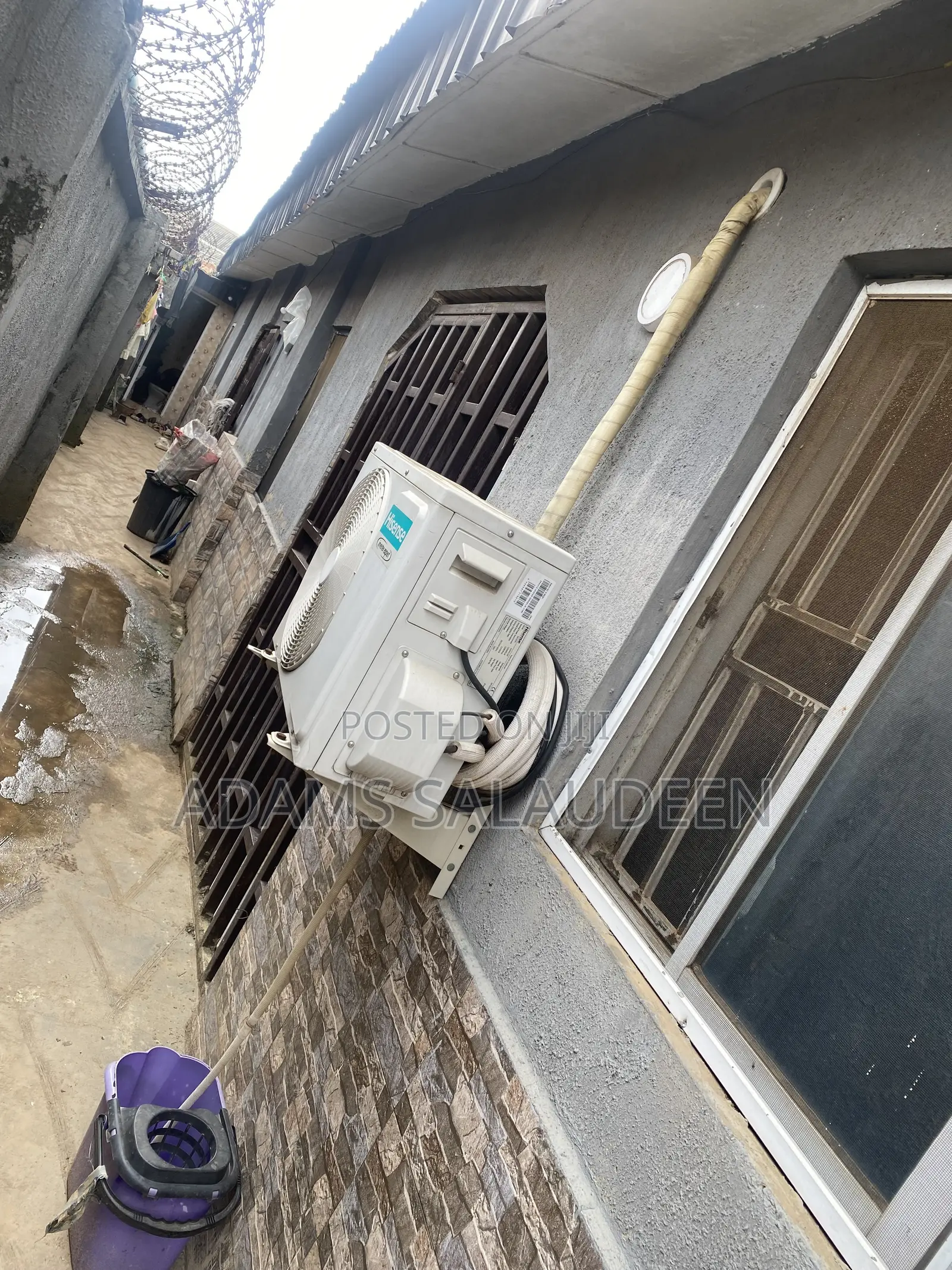 5bdrm Bungalow in Off Clem Road, Abule Egba for sale in Abule Egba