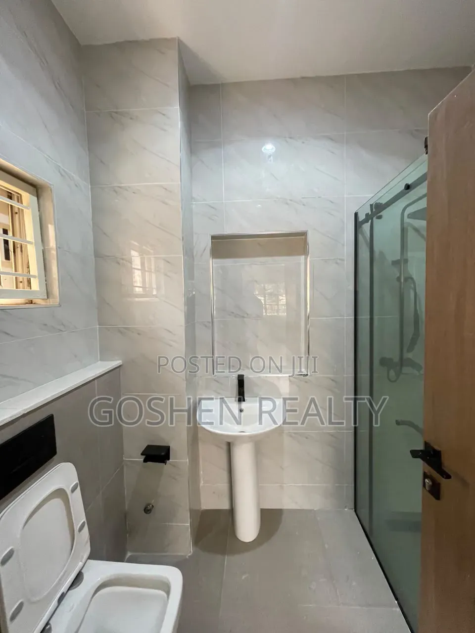 2bdrm Block of Flats in Utako Main for rent in Utako
