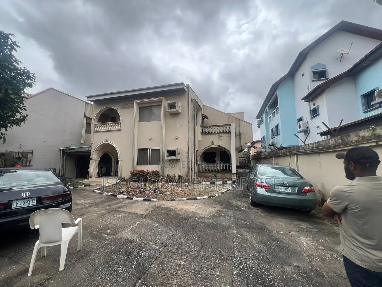 5bdrm Duplex in 2Nd Avenue Estate for rent in 2nd Avenue Extension