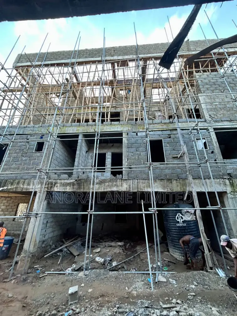4bdrm Maisonette in Guzape District for sale in Guzape District