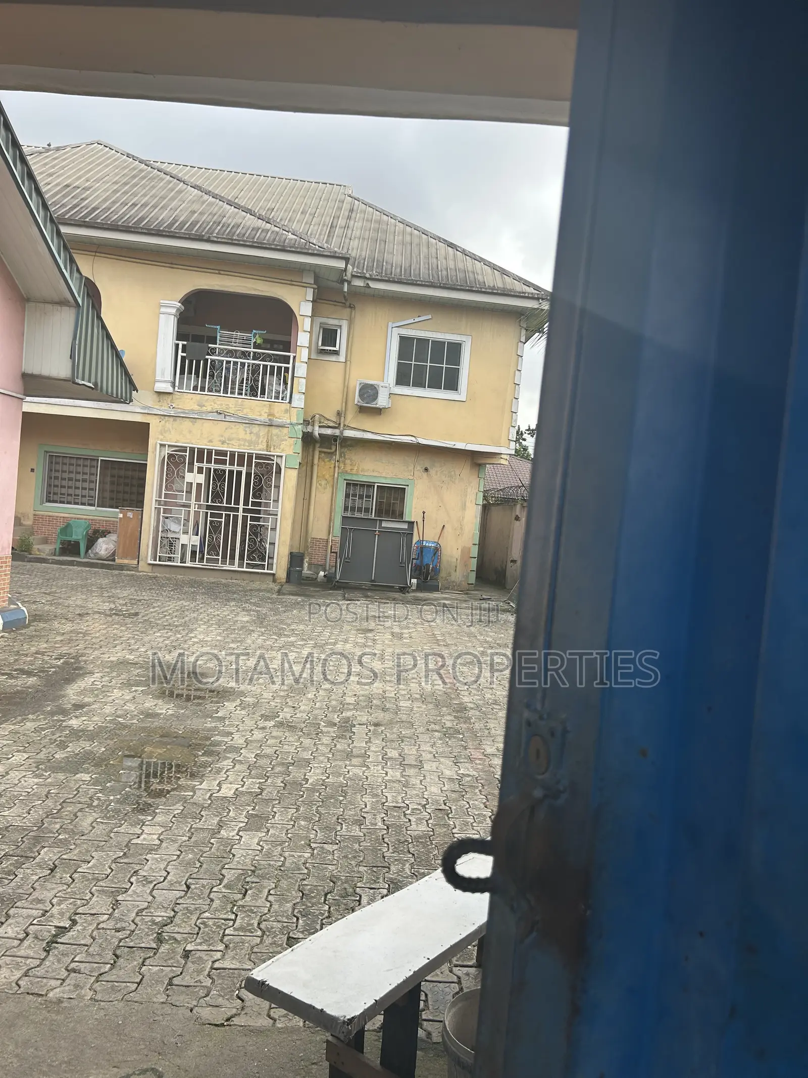 2bdrm Block of Flats in Joe Okoye Estate, Obio-Akpor for sale in Obio-Akpor