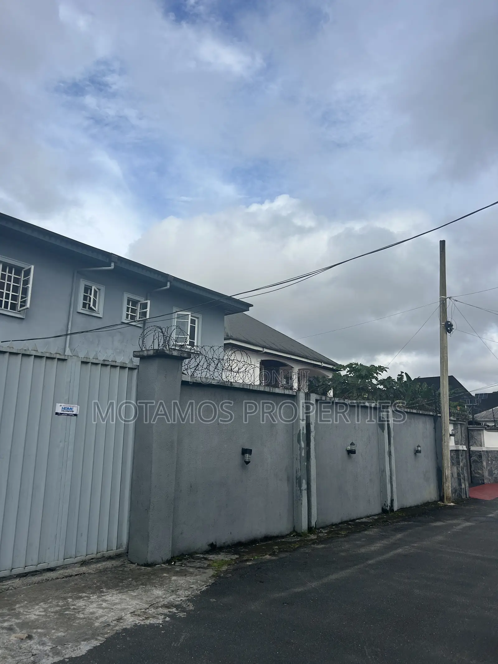 2bdrm Block of Flats in Joe Okoye Estate, Obio-Akpor for sale in Obio-Akpor