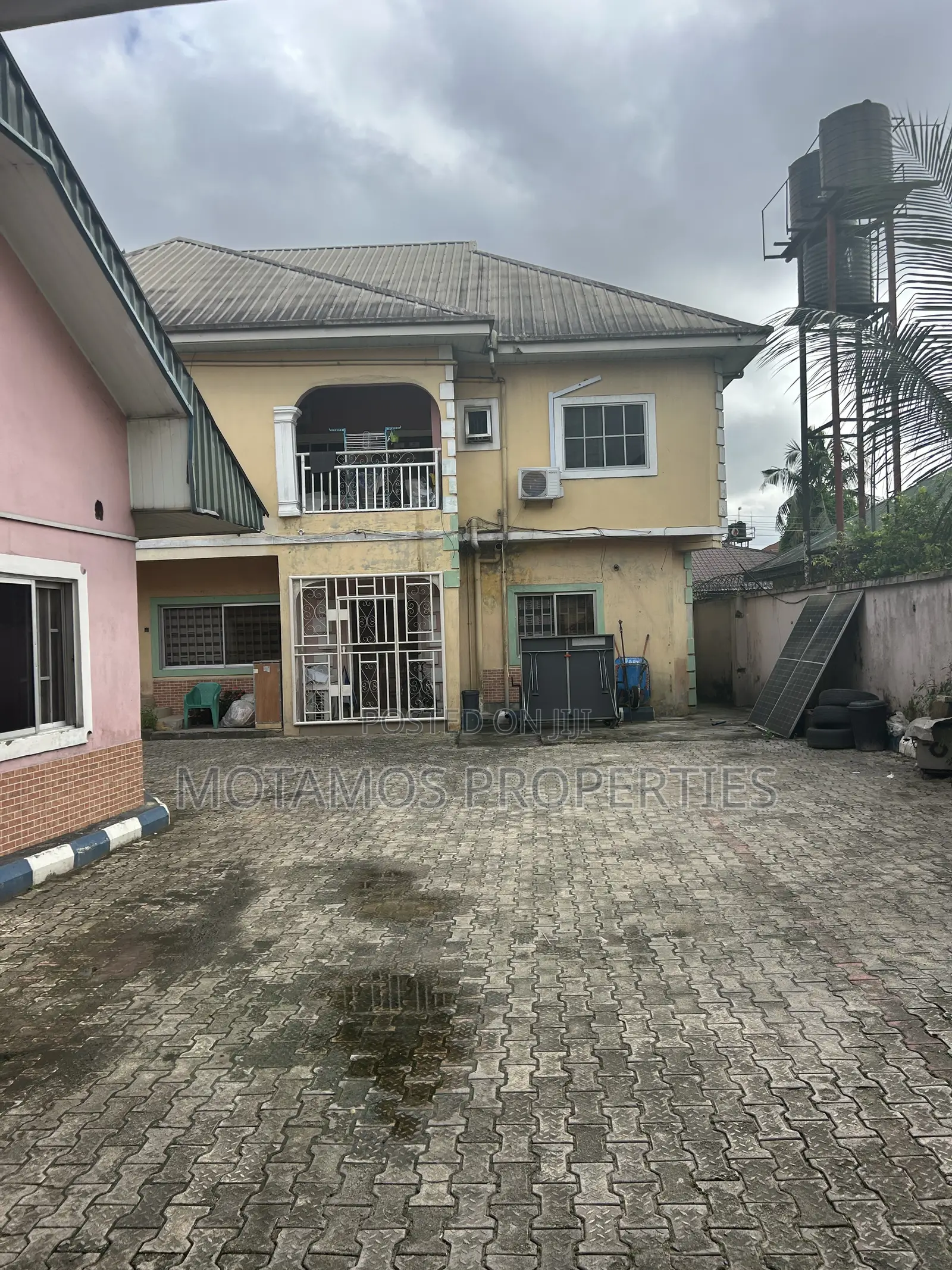 2bdrm Block of Flats in Joe Okoye Estate, Obio-Akpor for sale in Obio-Akpor