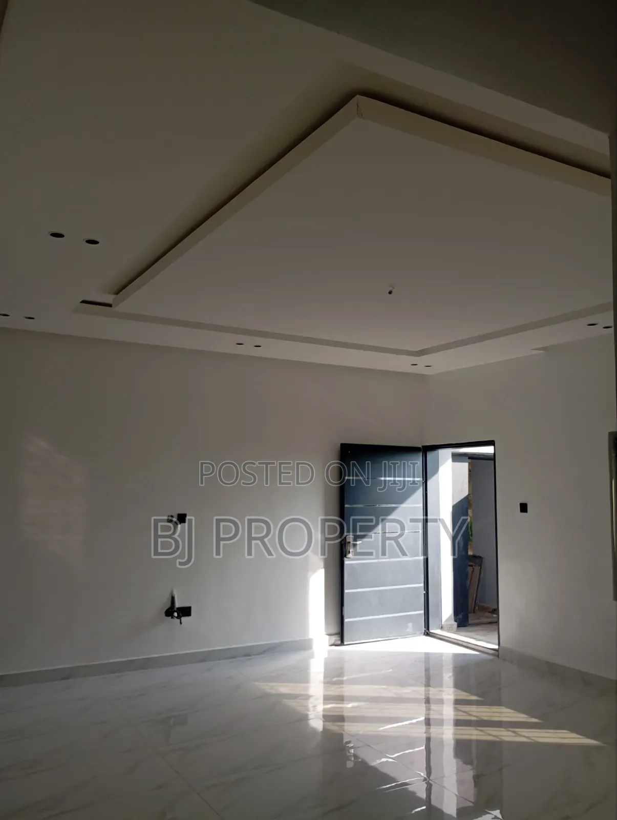 2bdrm Block of Flats in F O 1, Kubwa for rent in Kubwa