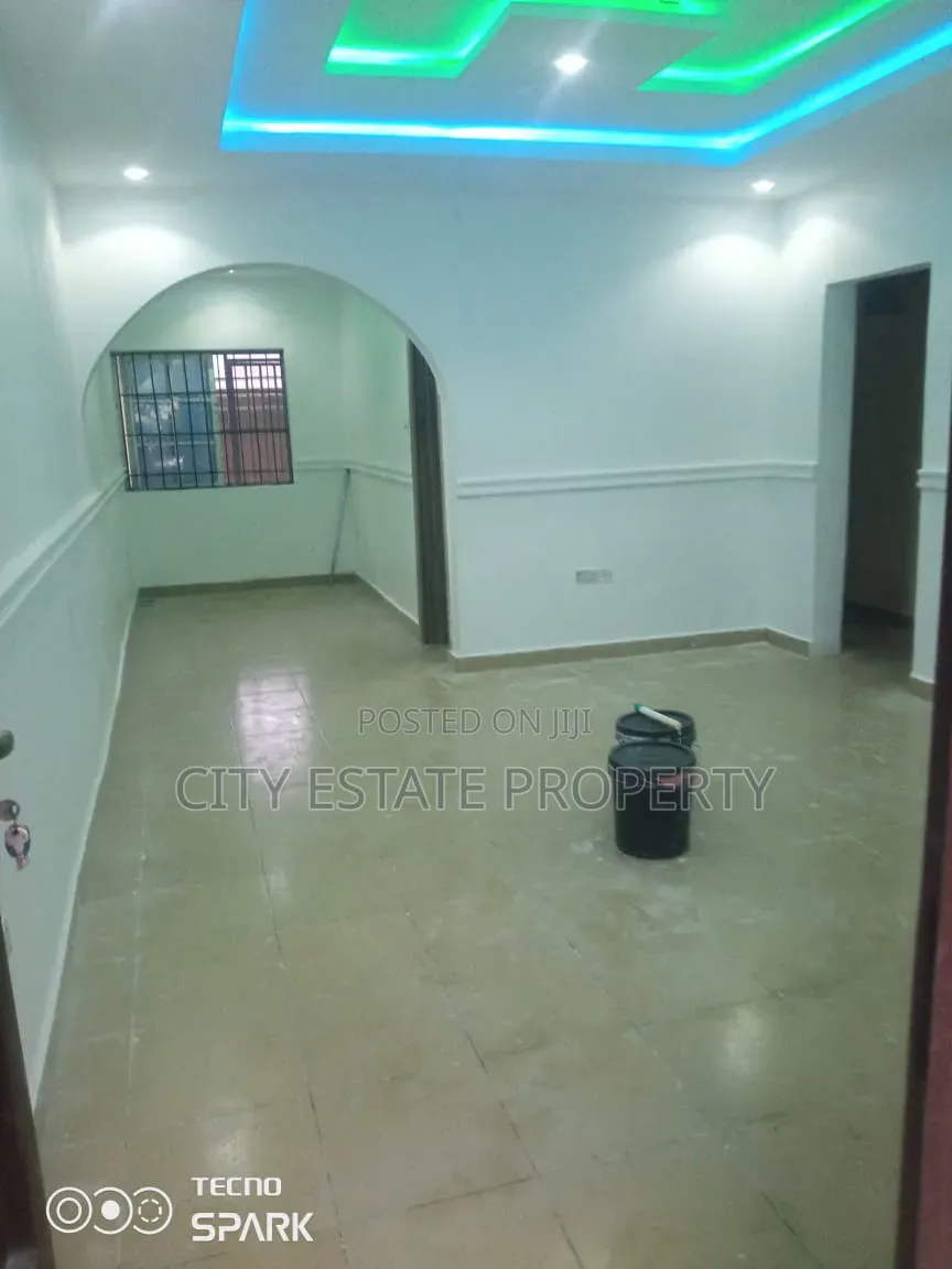 2bdrm Block of Flats in City Estate, Obio-Akpor for rent in Obio-Akpor