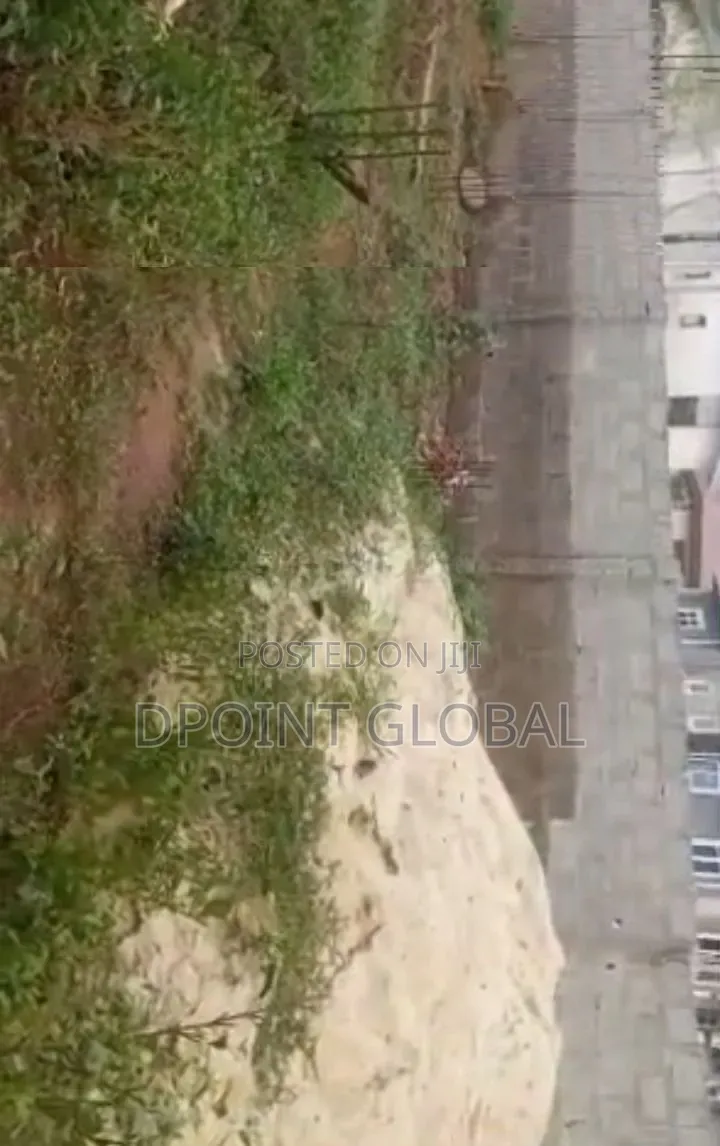 A Half Plot of Land With C of O, Baruwa Inside in Baruwa