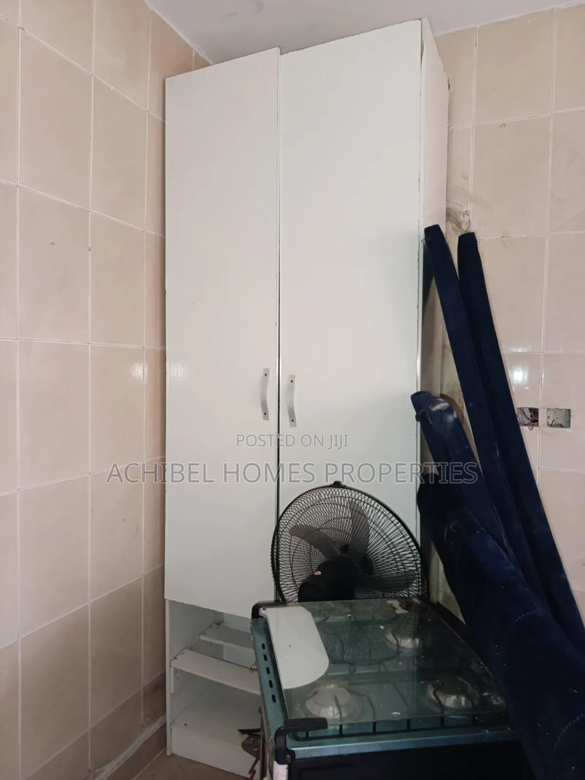 1bdrm Block of Flats in Opposite Peaceville, Lekki Phase 2 for rent in Lekki Phase 2