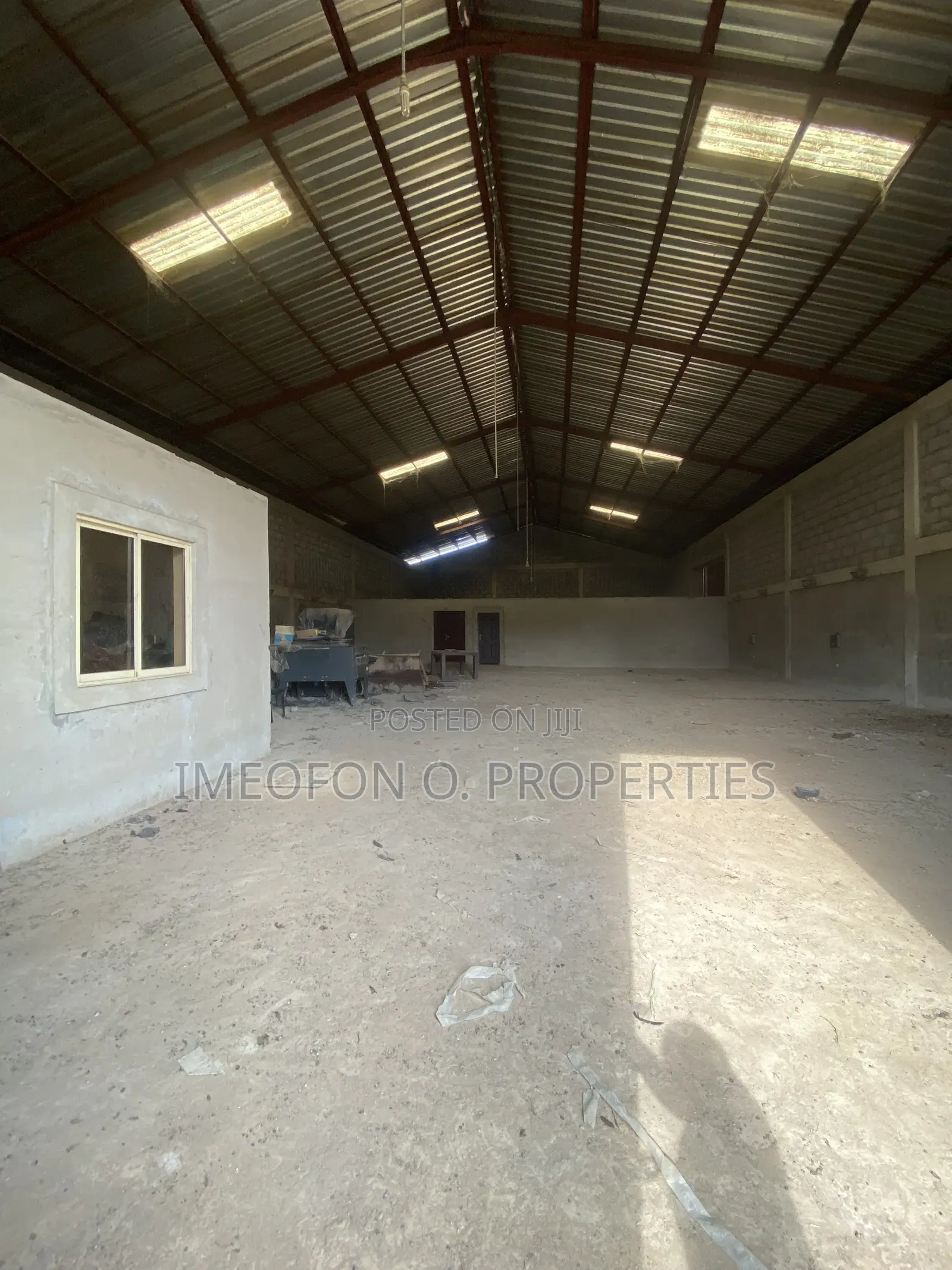 For Rent
Warehouse Close to the Tarred Road in Kubwa
