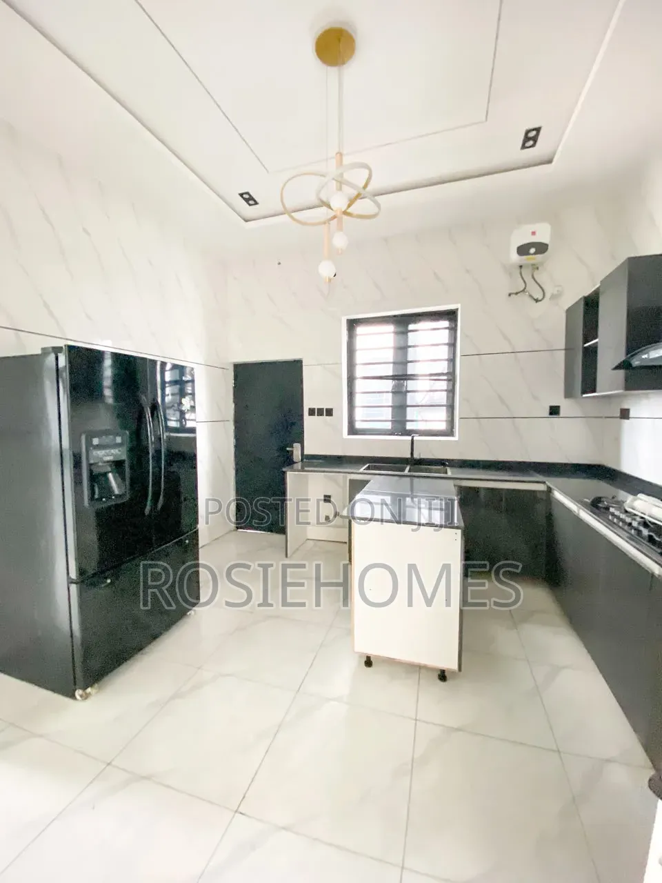 4bdrm Duplex in Emmanuel Estate, Sangotedo for rent in Sangotedo