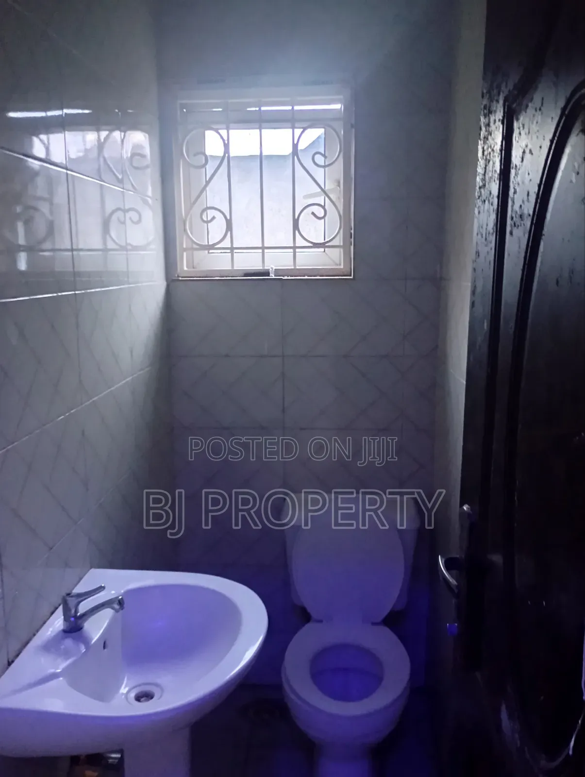 2bdrm Block of Flats in F O 1, Kubwa for rent in Kubwa