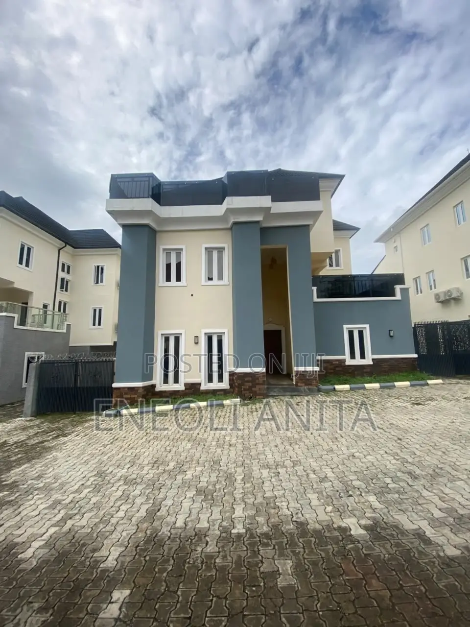 6bdrm Duplex in Asokoro for sale in Asokoro