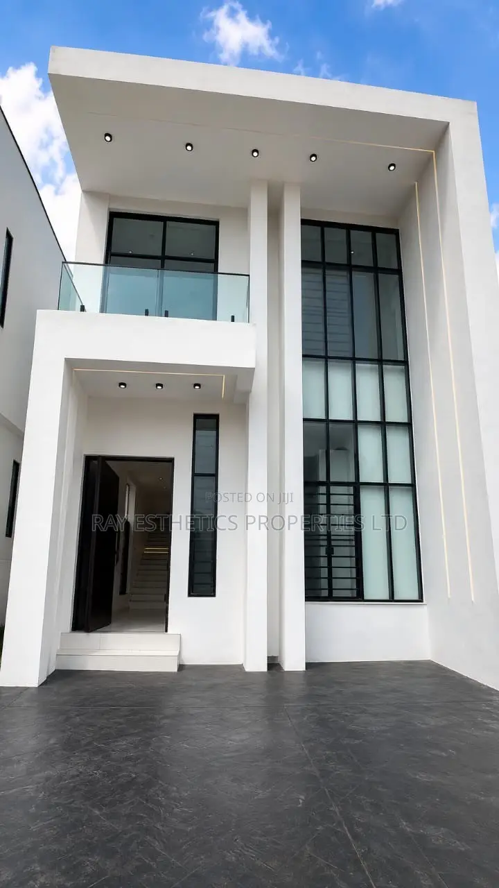 4bdrm Duplex in Sangotedo for sale in Sangotedo