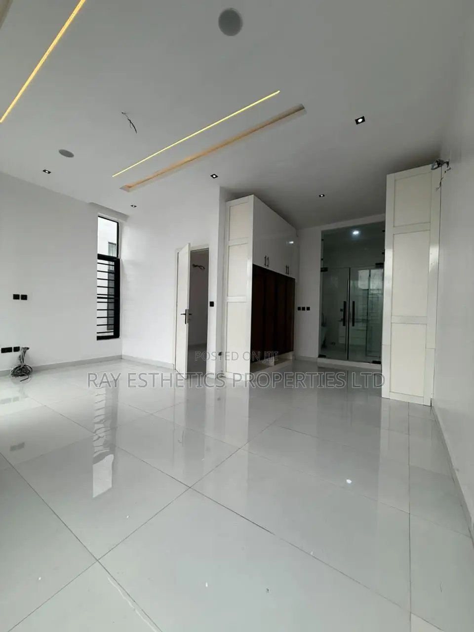 4bdrm Duplex in Sangotedo for sale in Sangotedo