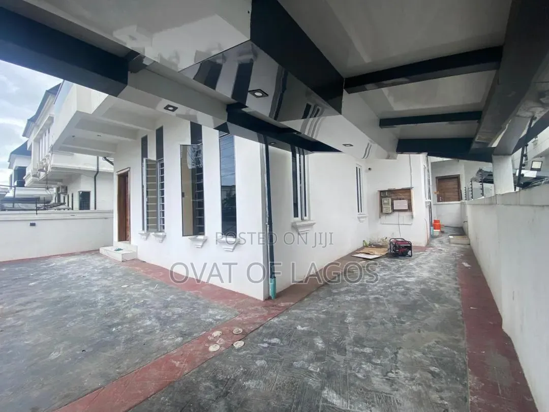 5bdrm Duplex in Osapa london for rent in Osapa london