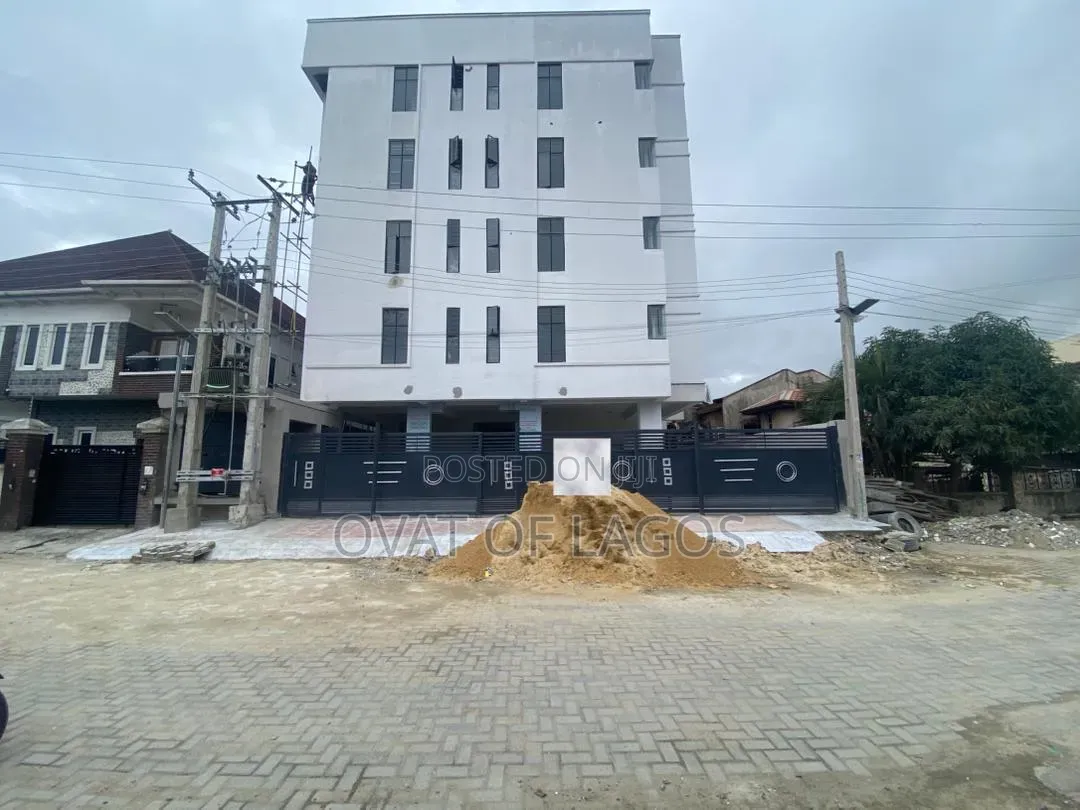 2bdrm Apartment in Osapa london for sale in Osapa london