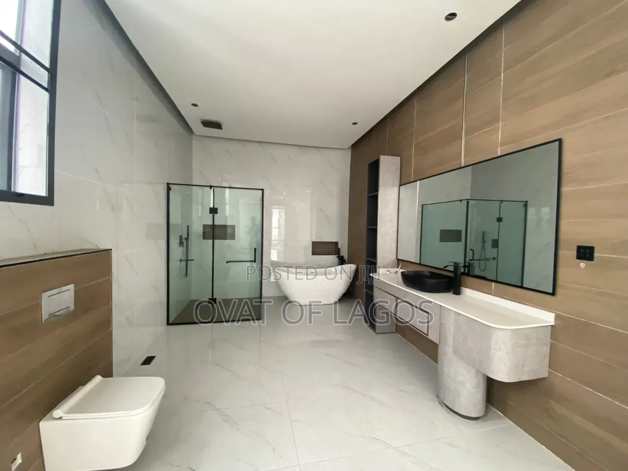 4bdrm Duplex in Osapa london for sale in Osapa london
