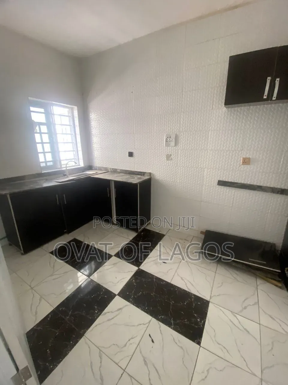 2bdrm Apartment in Osapa london for rent in Osapa london