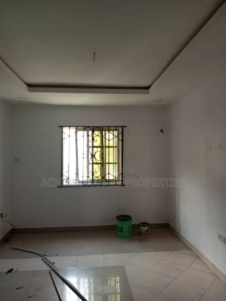 Mini Flat in Opposite Peaceville, Lekki Phase 2 for rent in Lekki Phase 2