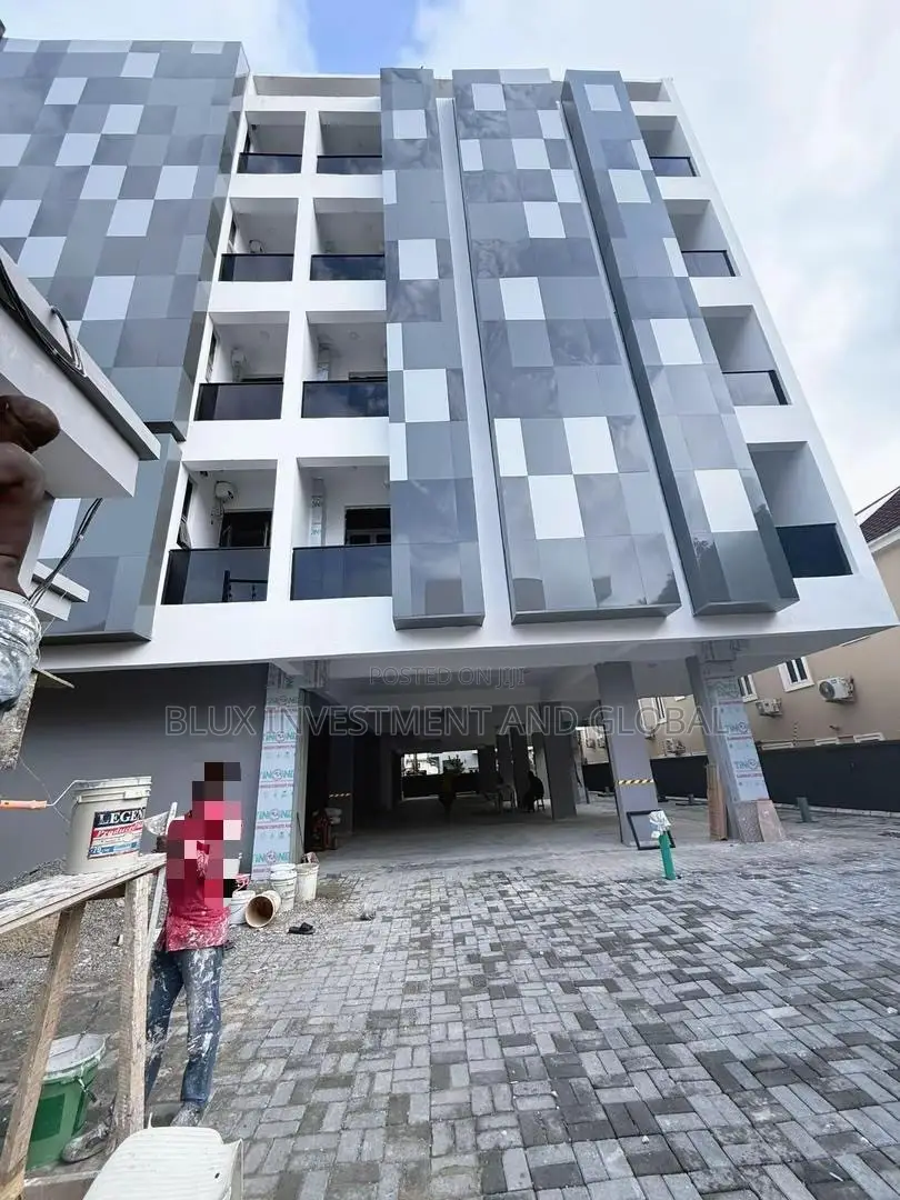 3bdrm Apartment in Lekki Phase 1 for sale in Lekki Phase 1