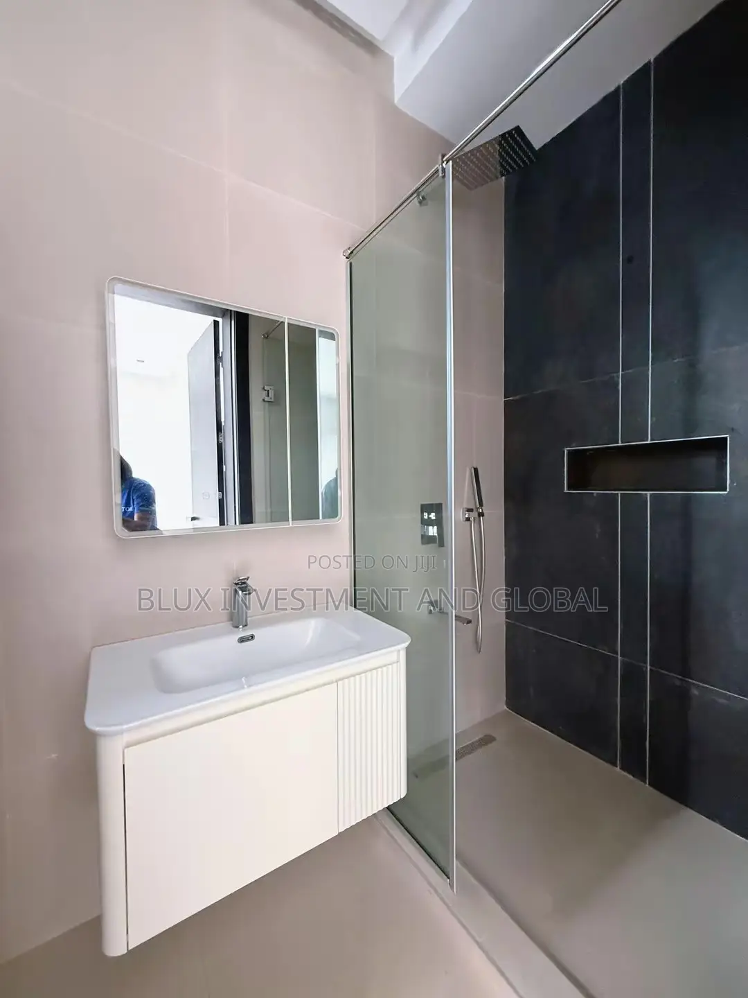 3bdrm Apartment in Lekki Phase 1 for sale in Lekki Phase 1