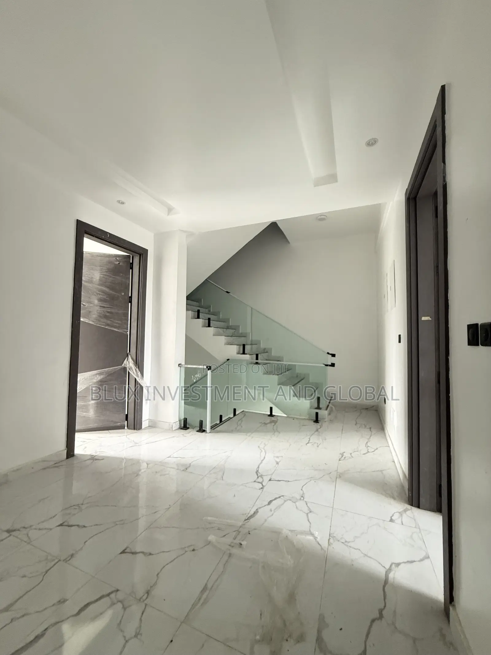4bdrm Penthouse in Lekki Phase 1 for rent in Lekki Phase 1