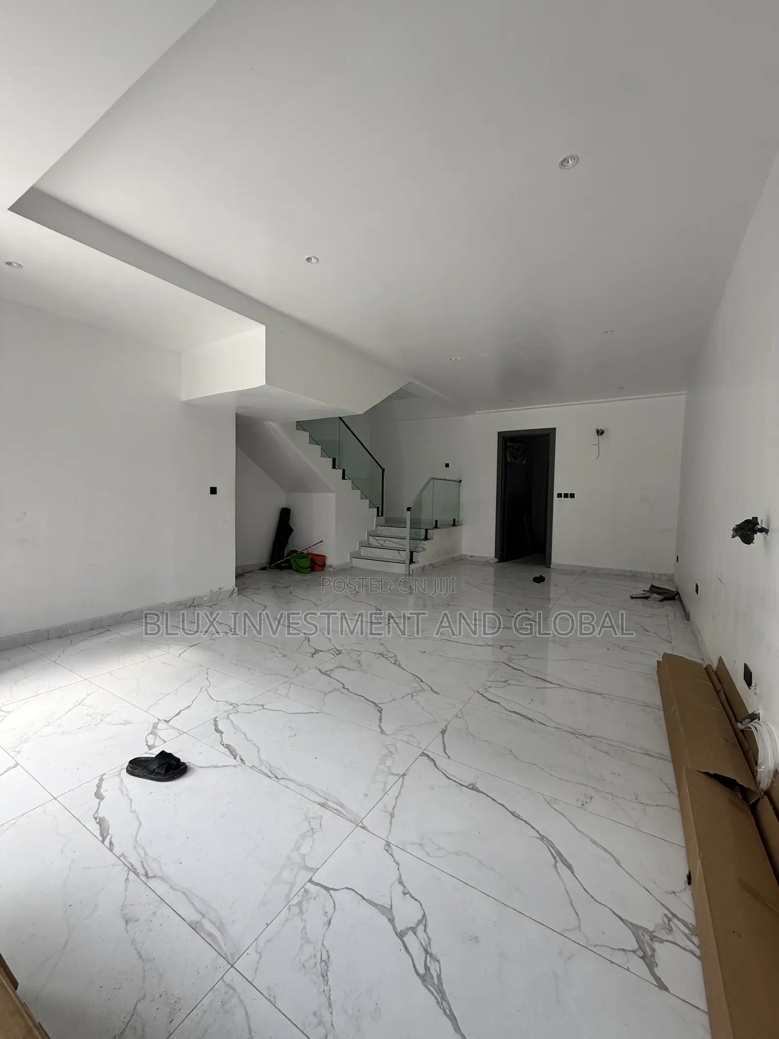 4bdrm Penthouse in Lekki Phase 1 for rent in Lekki Phase 1