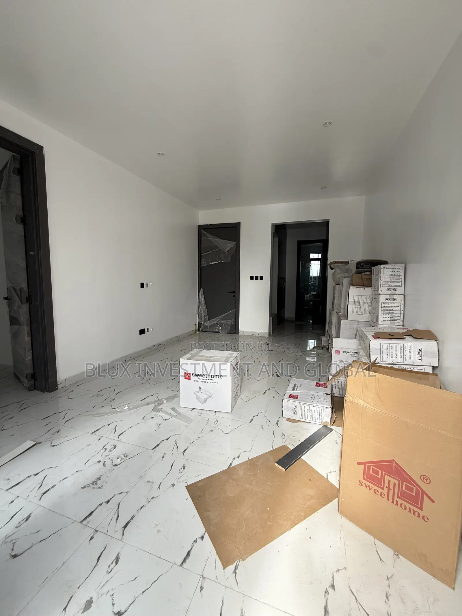 4bdrm Penthouse in Lekki Phase 1 for rent in Lekki Phase 1