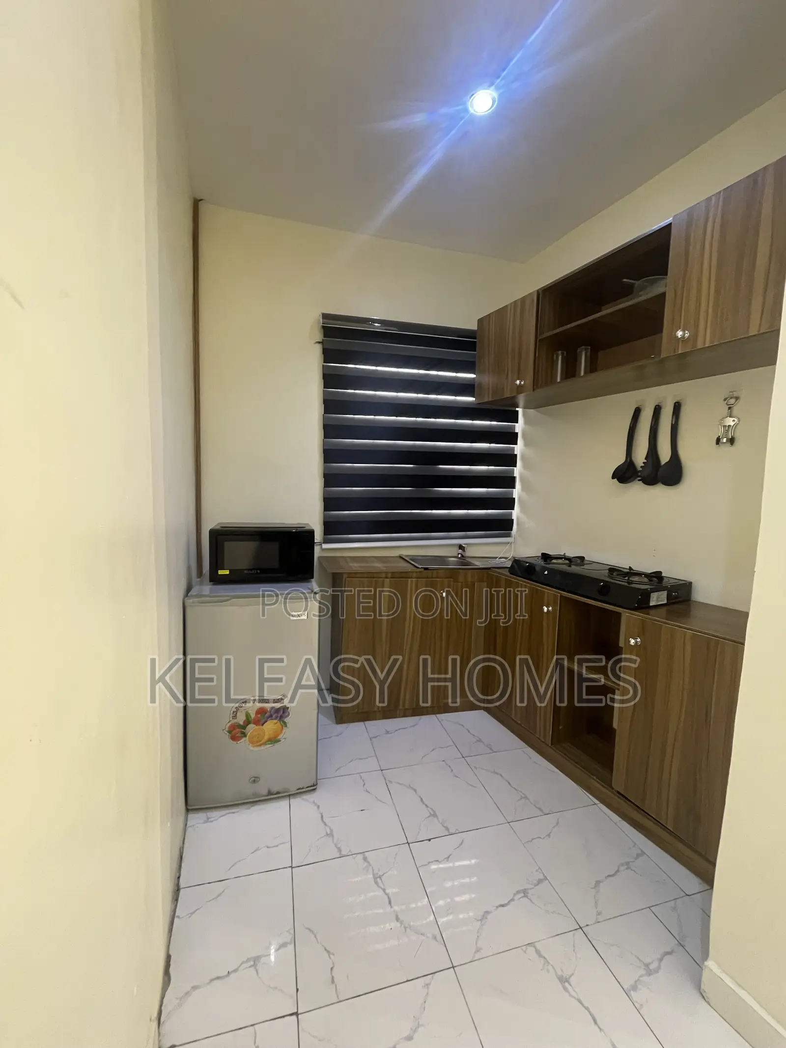 Stylish One Bedroom Apartment in Bariga / Shomolu