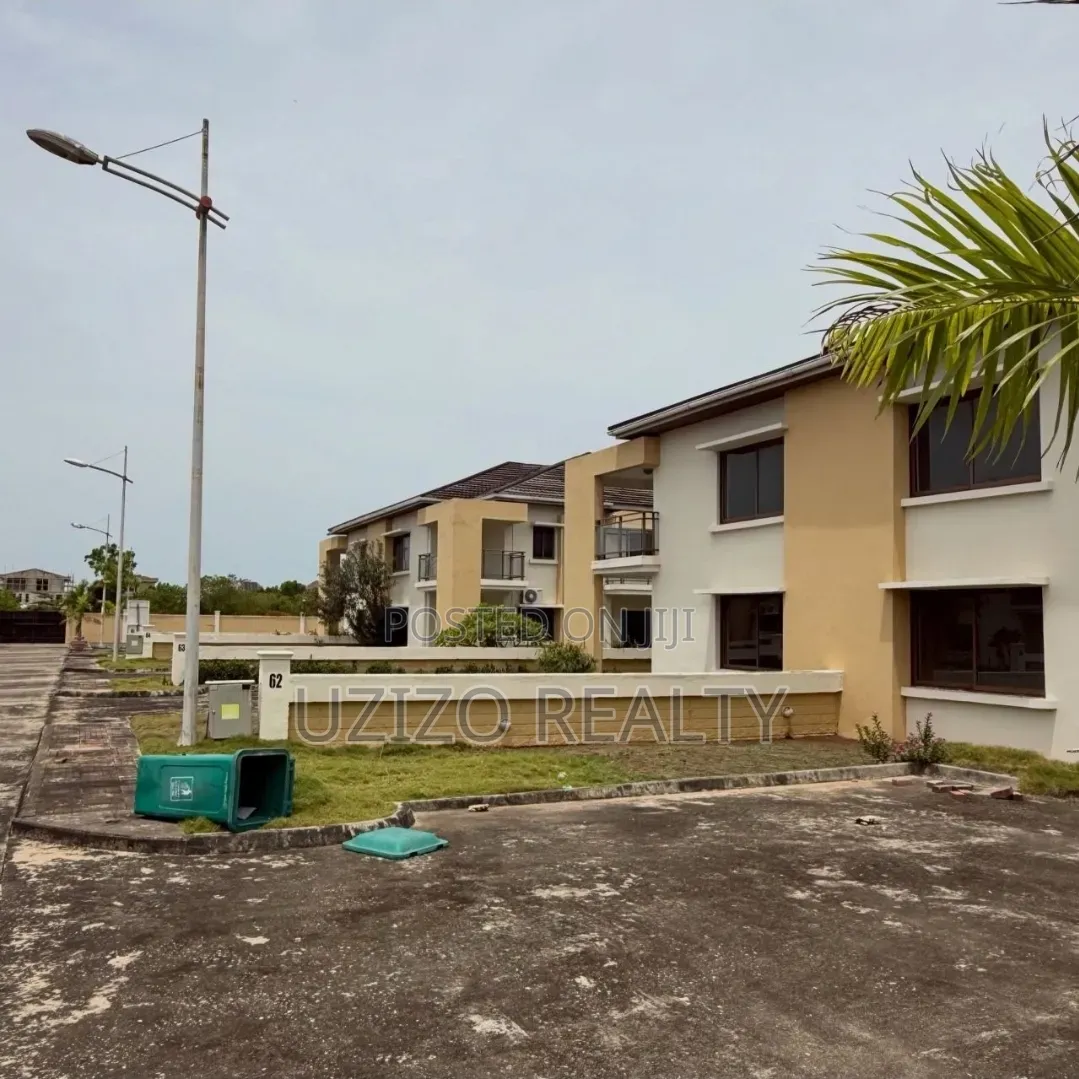 4bdrm Duplex in Ikate-Elegushi for sale in Ikate-Elegushi