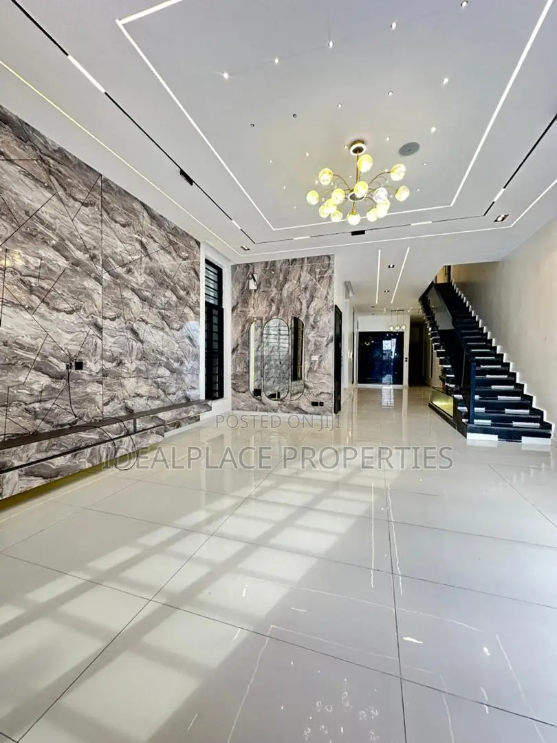 5bdrm Duplex in VGC / Ajah for sale in VGC / Ajah