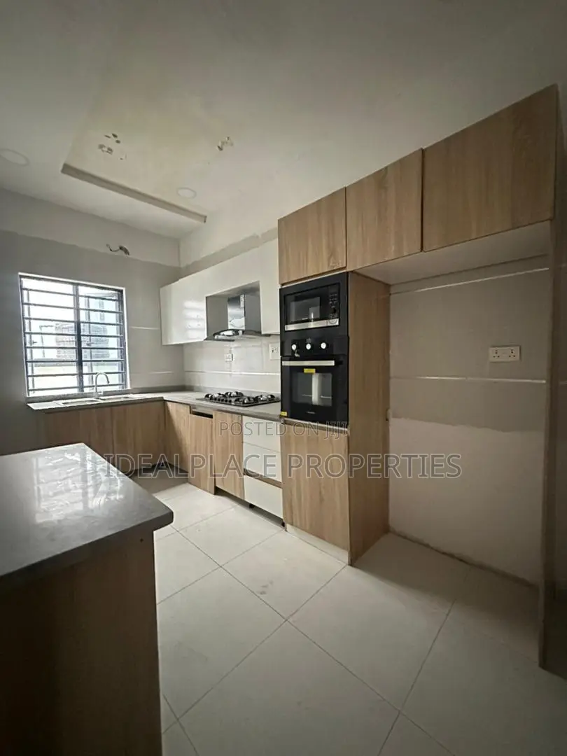 4bdrm Townhouse/Terrace in VGC / Ajah for sale in VGC / Ajah