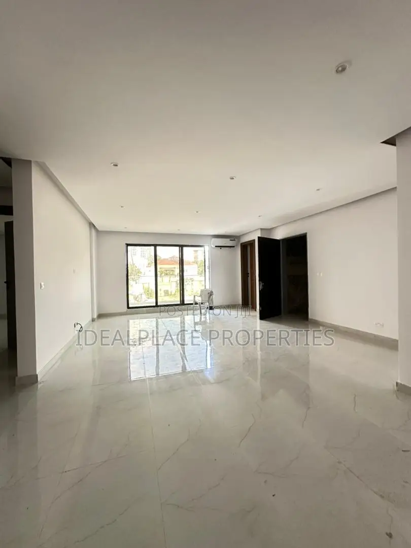 3bdrm Apartment in Old Ikoyi for sale in Old Ikoyi