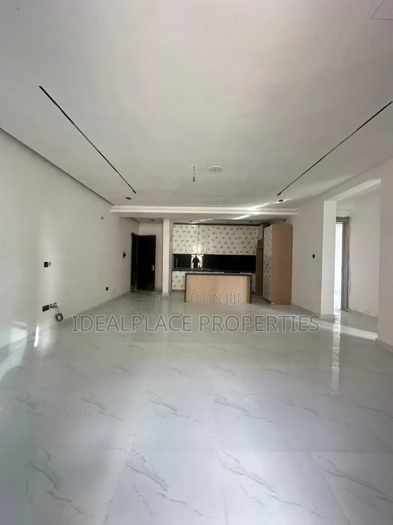 2bdrm Apartment in Lekki Phase 1 for sale in Lekki Phase 1