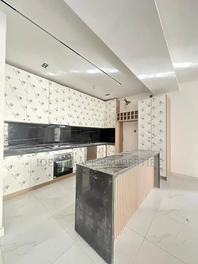 2bdrm Apartment in Lekki Phase 1 for sale in Lekki Phase 1