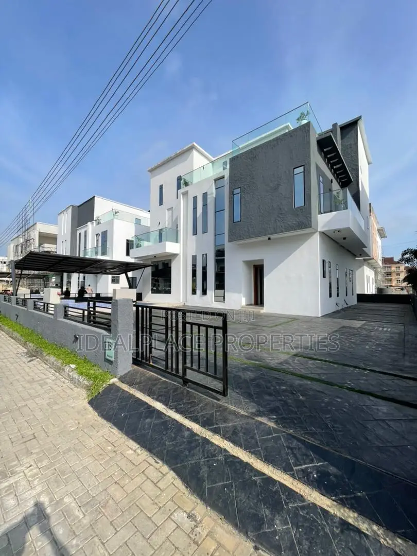 5bdrm Duplex in Osapa london for sale in Osapa london