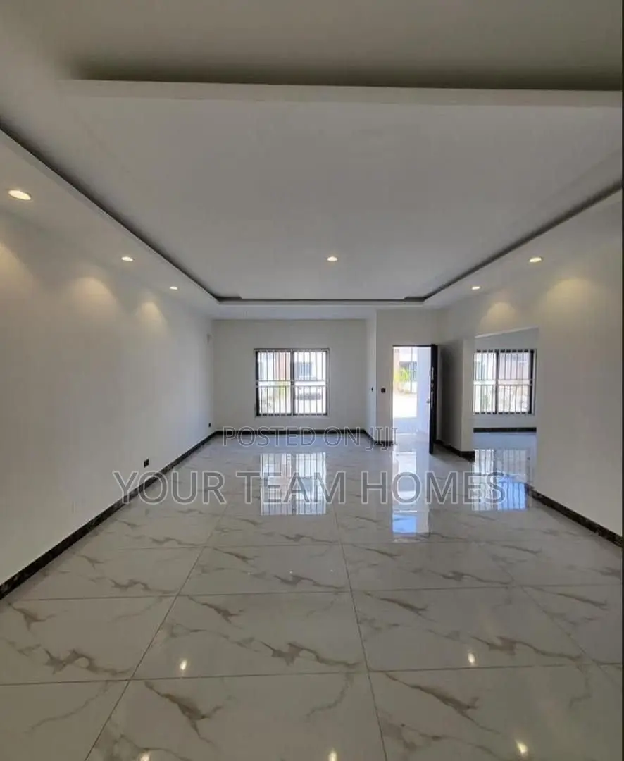 5bdrm Townhouse/Terrace in Jahi Gilmore for sale in Jahi