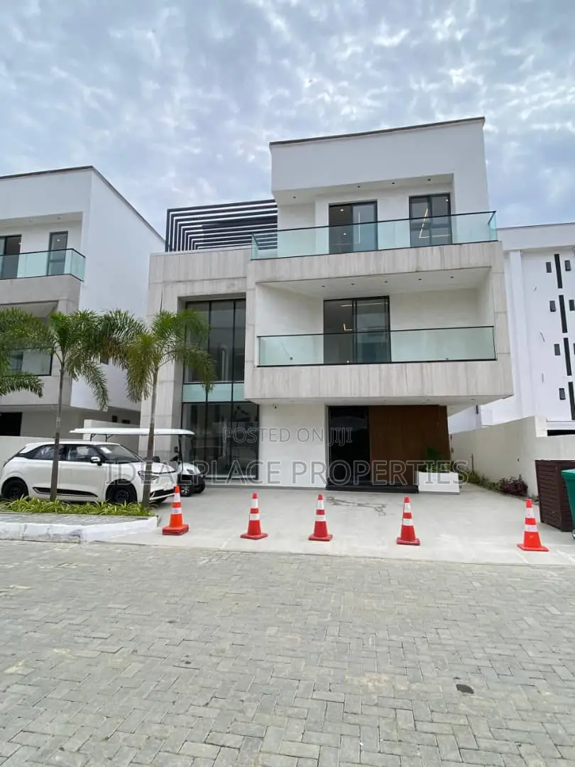 6bdrm Duplex in Lekki Phase 1 for sale in Lekki Phase 1
