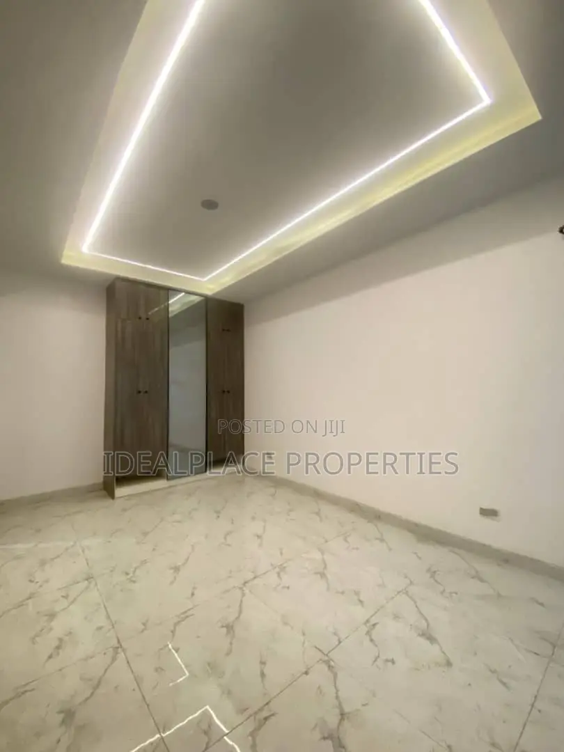 2bdrm Apartment in Lekki Phase 1 for sale in Lekki Phase 1