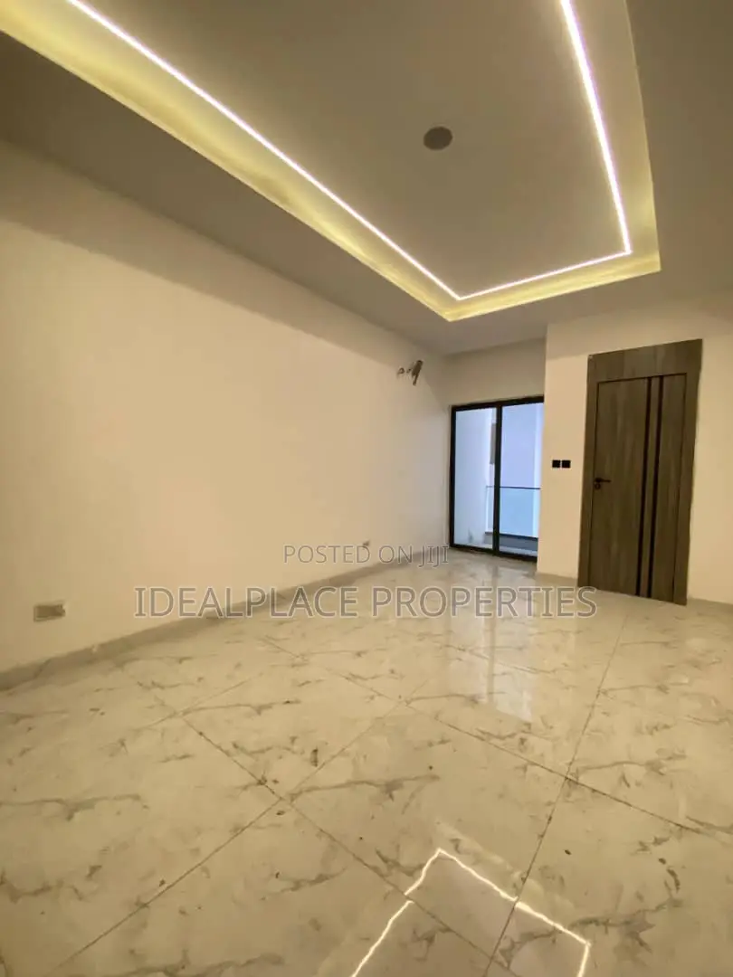 2bdrm Apartment in Lekki Phase 1 for sale in Lekki Phase 1