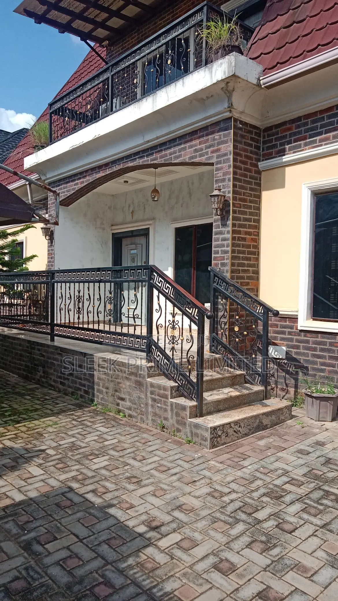 3bdrm Bungalow in Lugbe District for sale in Lugbe District