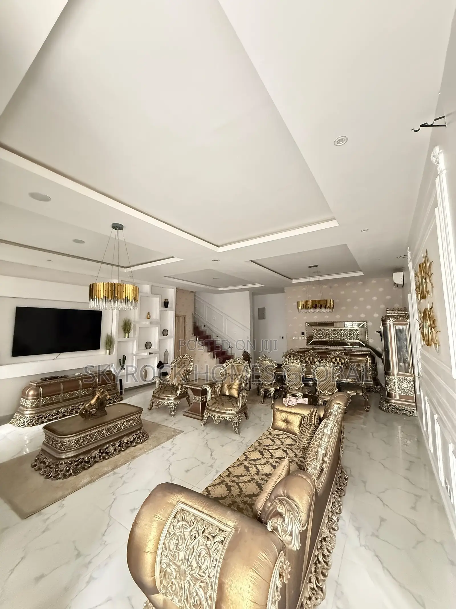 5bdrm Duplex in Lekki Phase 2 for rent in Lekki Phase 2