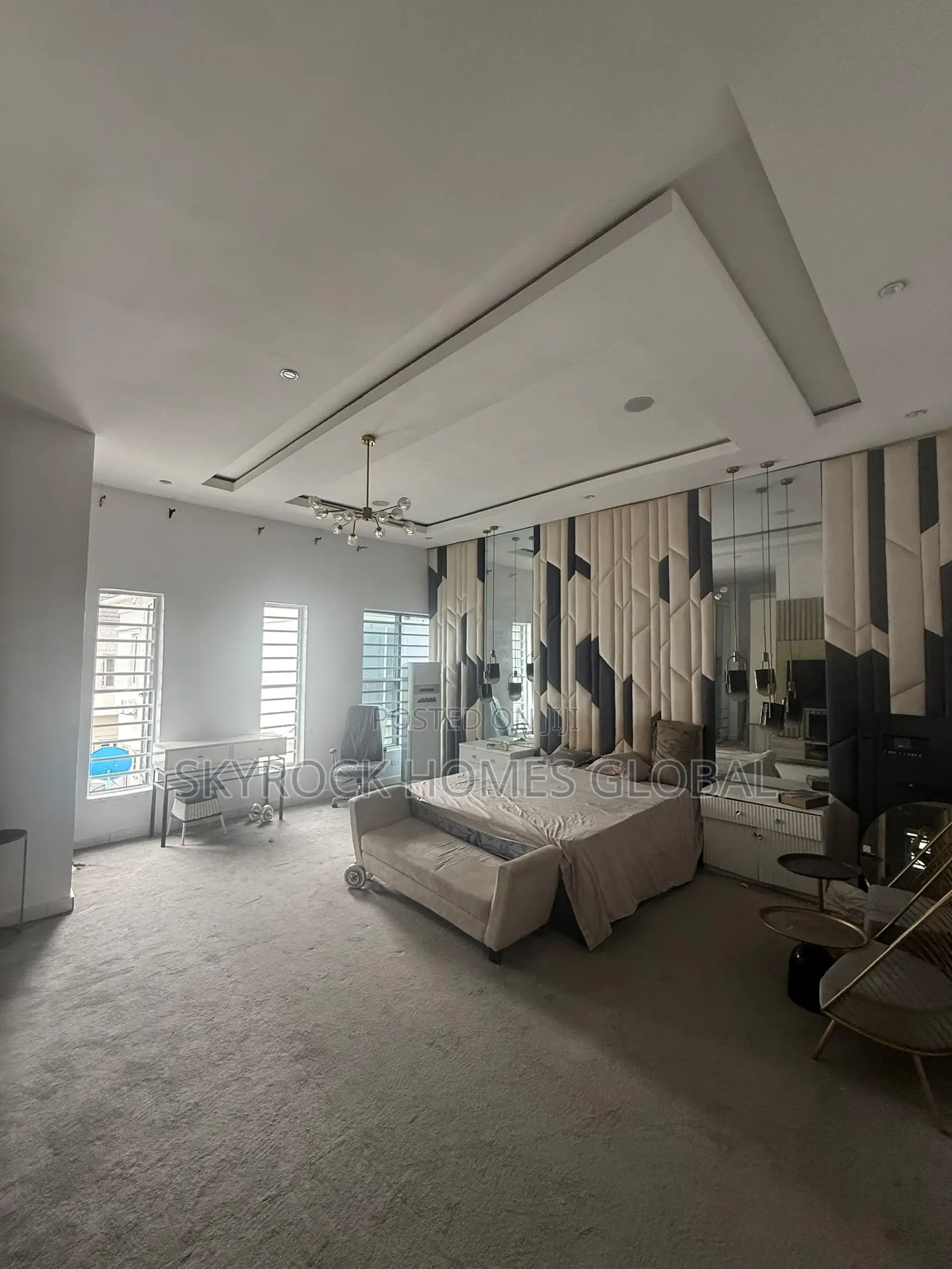 5bdrm Duplex in Lekki Phase 2 for rent in Lekki Phase 2